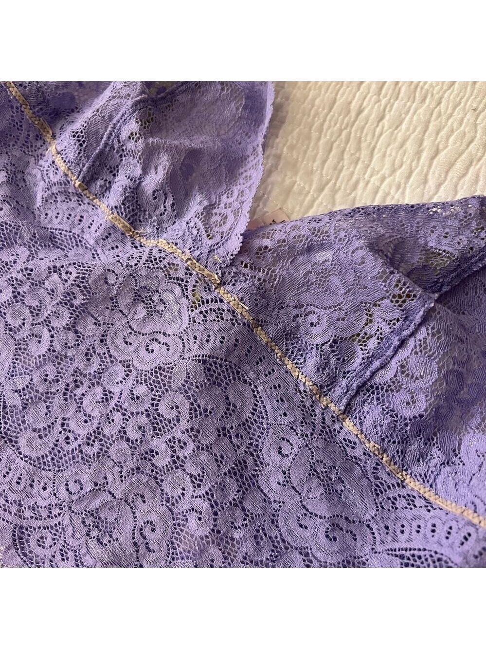 Victoria’s Secret VINTAGE Longline Lace Bralette Womens M Purple Coquette Pastel - Picture 10 of 10